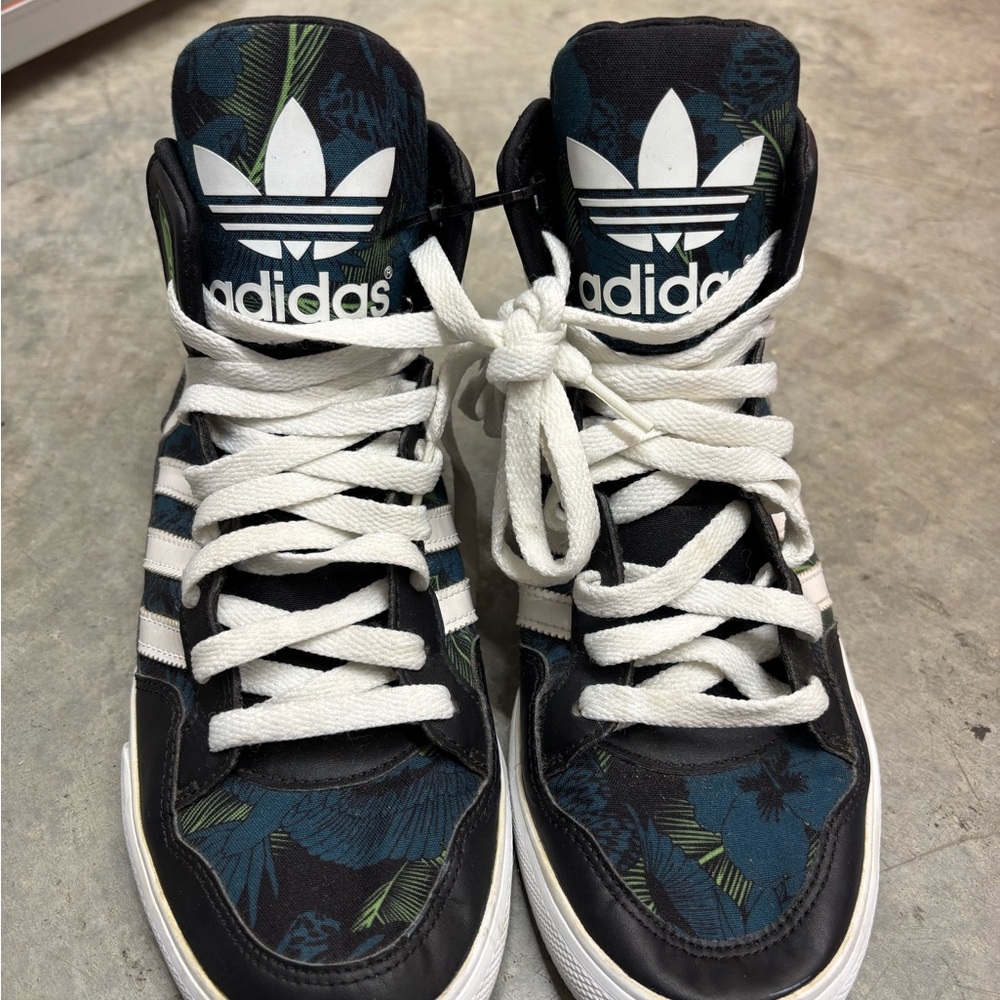 Women Size 6.5 - adidas Extaball Up Multicolor black and teal pattern